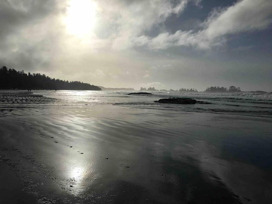 Forest Sweet Retreat Hot Tub & Wood Fired Sauna Ucluelet Luaran gambar