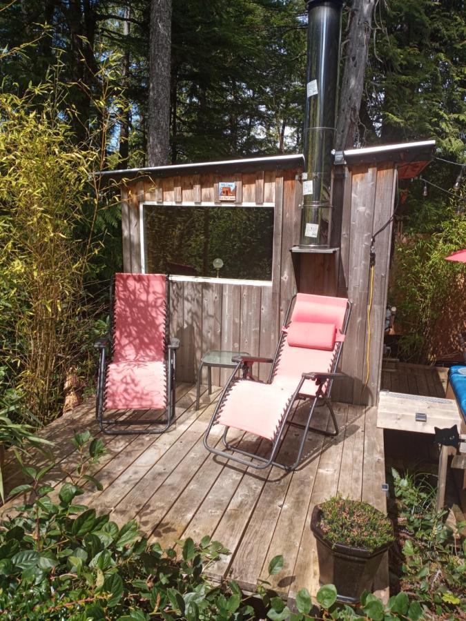 Forest Sweet Retreat Hot Tub & Wood Fired Sauna Ucluelet Luaran gambar